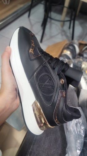 LUIS VUITTON D