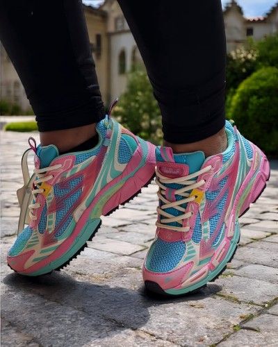 OFF WHITE DEPORTIVO H Y D