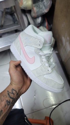 RETRO 1 BOTA D