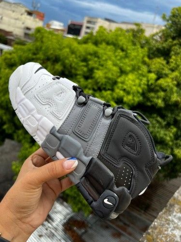 UPTEMPO H